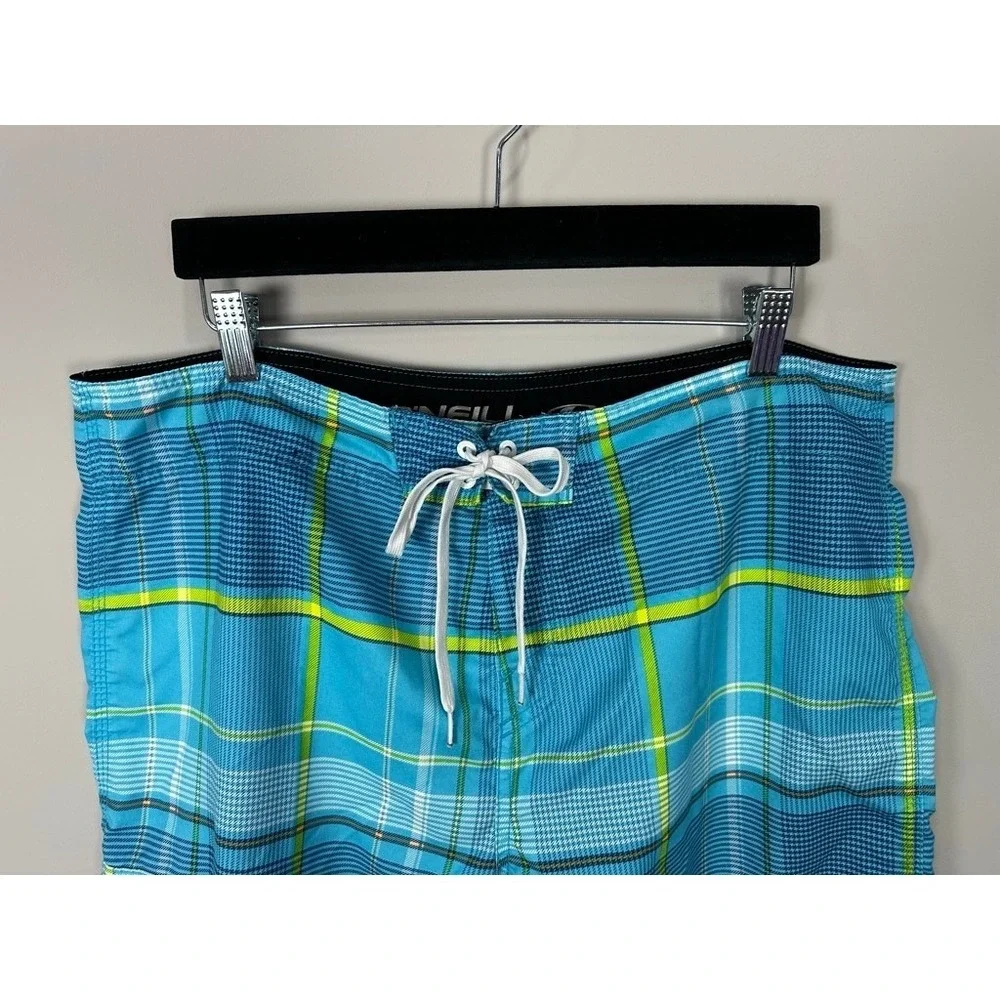 Men's O'Neill Blue Plaid Board Shorts Size‎ 38